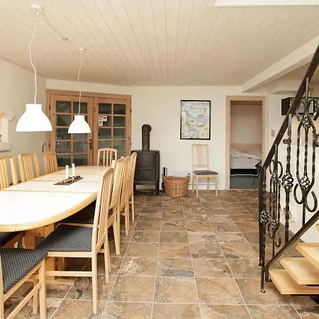 Five-bedroom Holiday In 36 Ferienhaus *