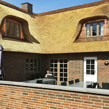 Five-bedroom Holiday In 36 Ferienhaus *