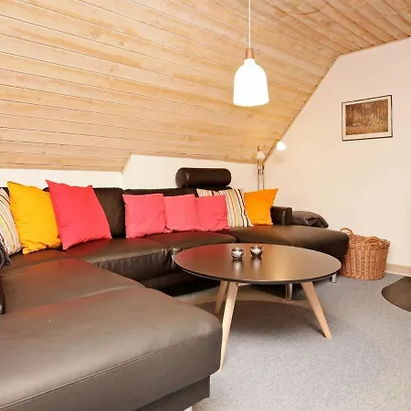 Ferienhaus Five-bedroom Holiday In 36 *